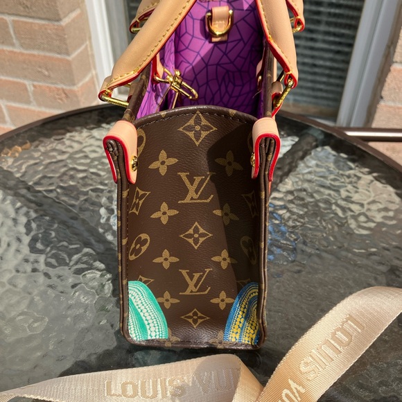 Tote Bag New Condition - Picture 6 of 8